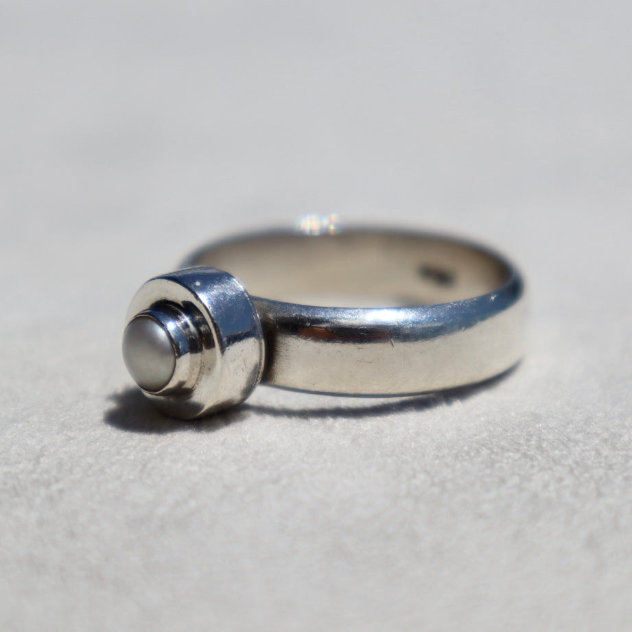 Artisan Made Pearl Solitaire SZ 8