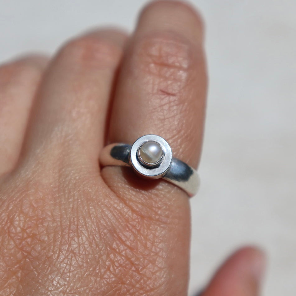 Artisan Made Pearl Solitaire Ring SZ 7