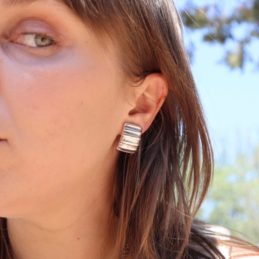 Ribbed Milor Italy Studs
