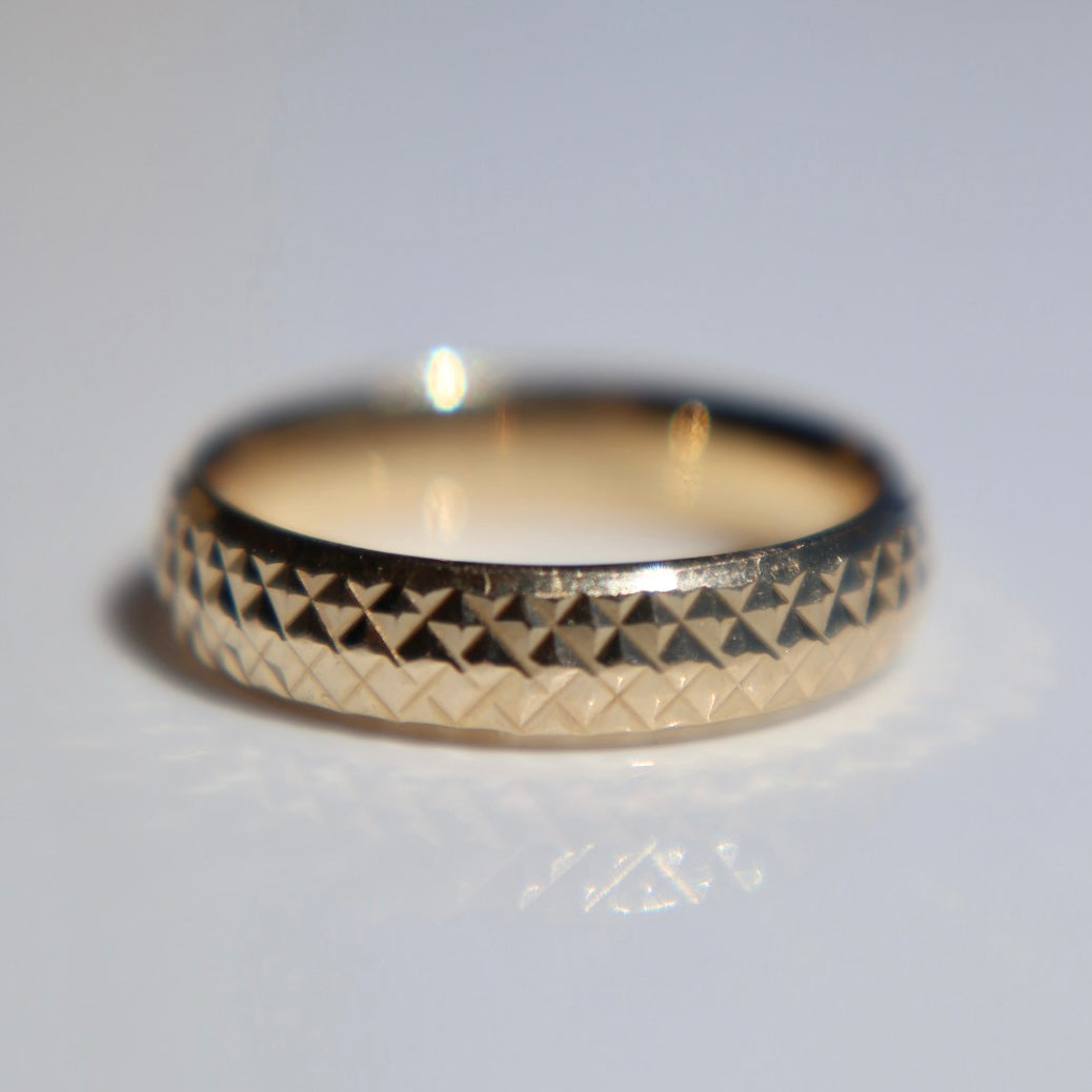 Petite 14K Gold Textured Band