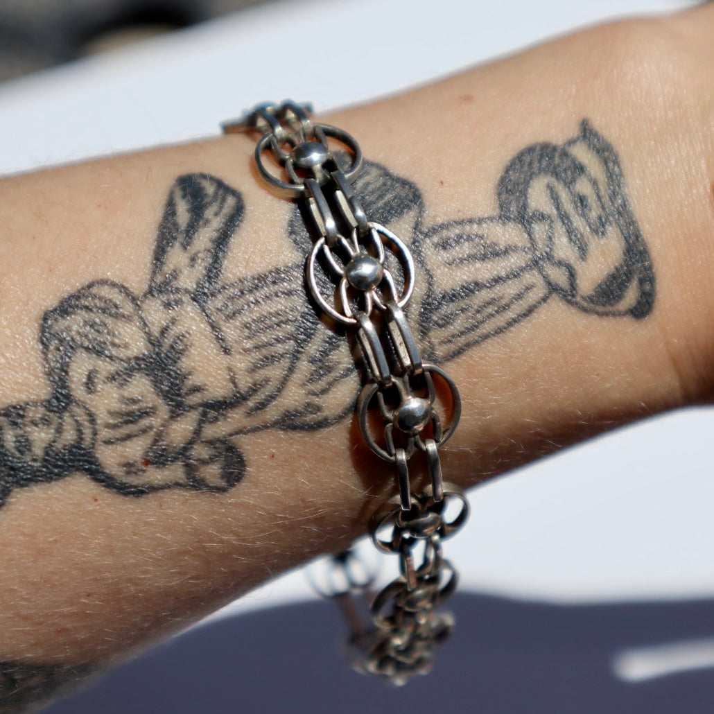 Modernist Daisy Chain Bracelet