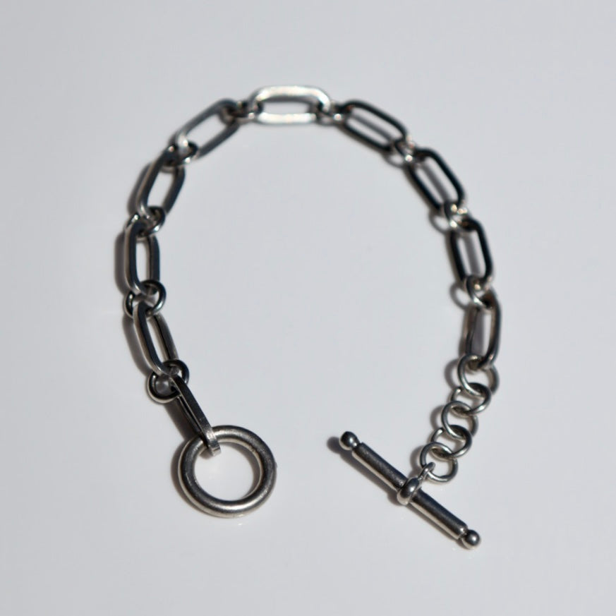 Oval Cable Chain Toggle Bracelet