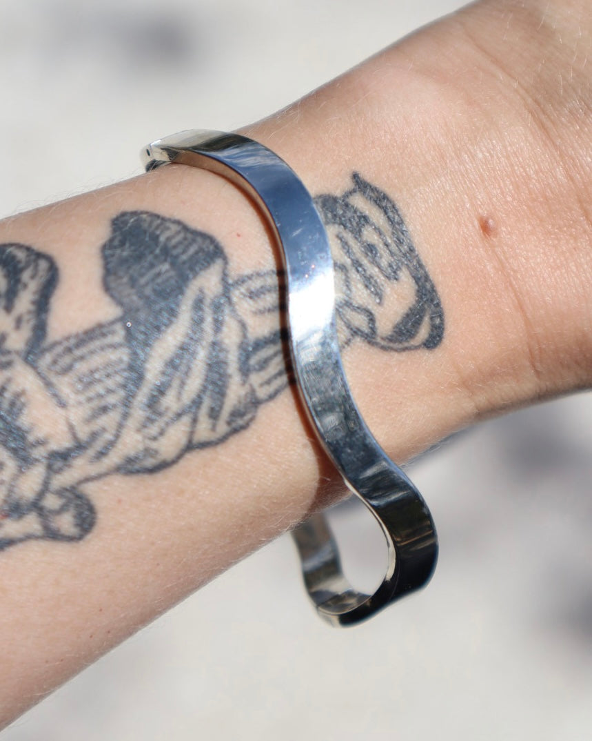 Sterling Silver Wavy Bangle