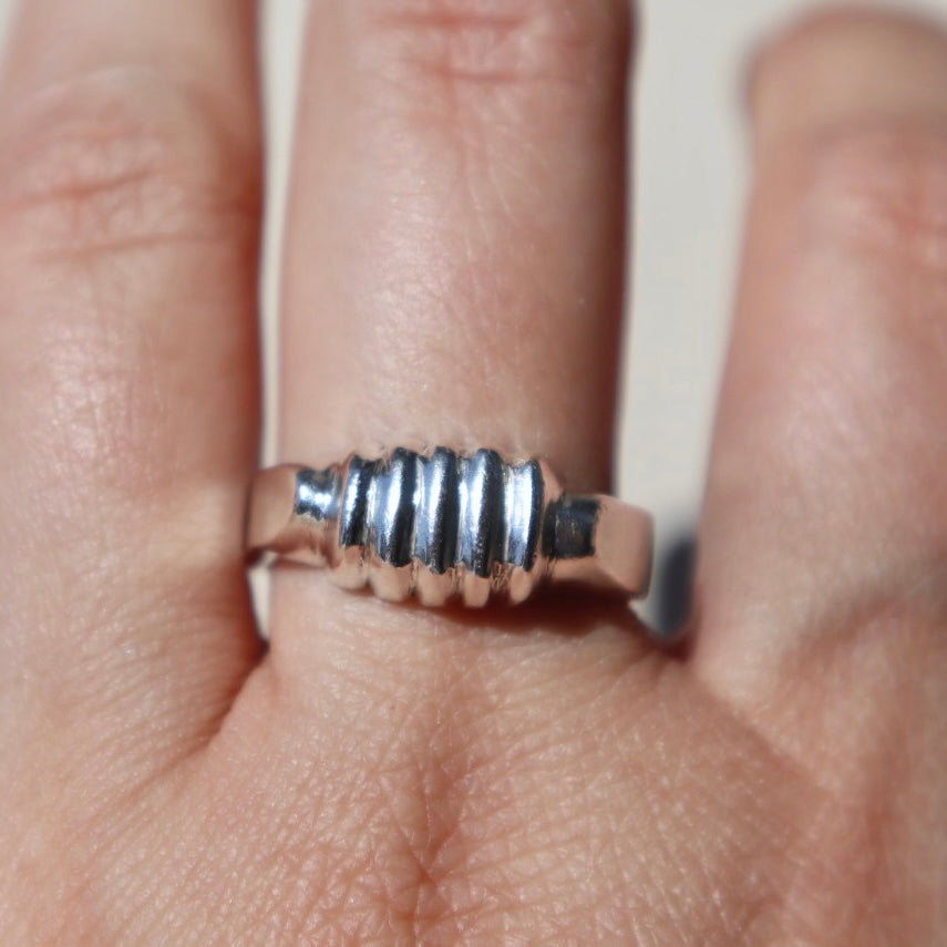 Modern Ribbed Signet Ring