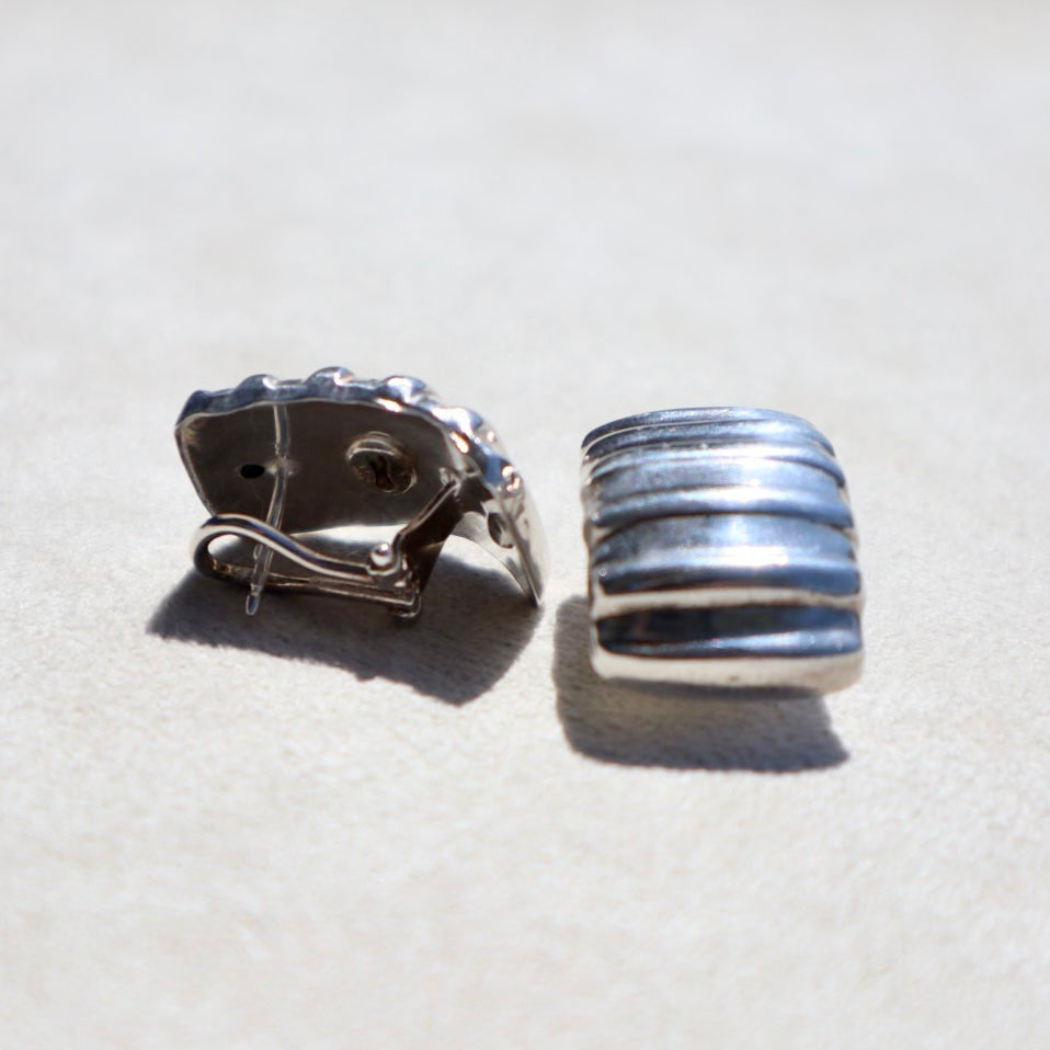 Ribbed Milor Italy Studs