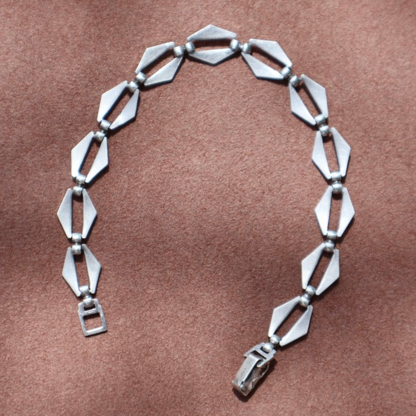 Modern Diamond Link Bracelet