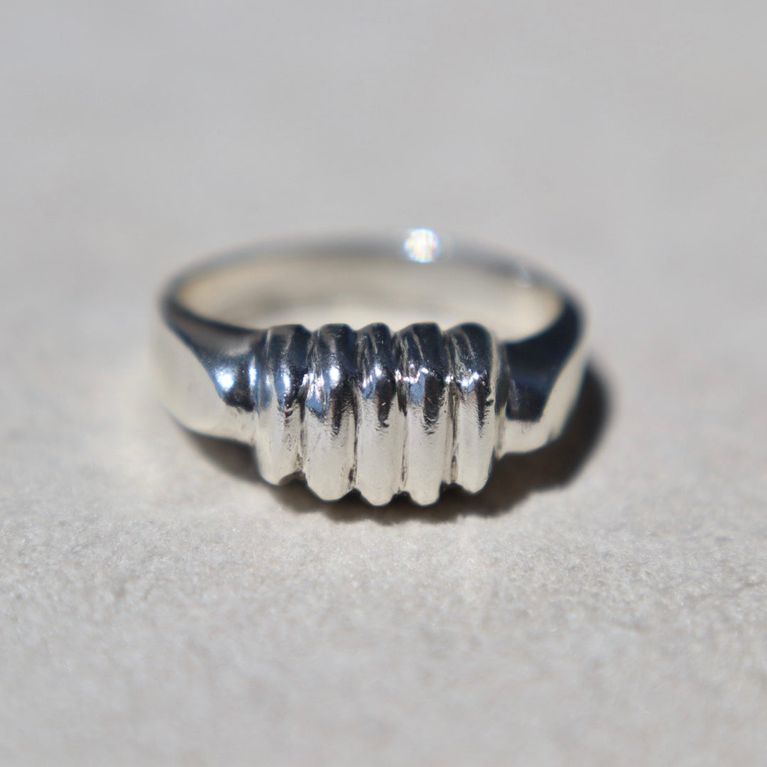 Modern Ribbed Signet Ring
