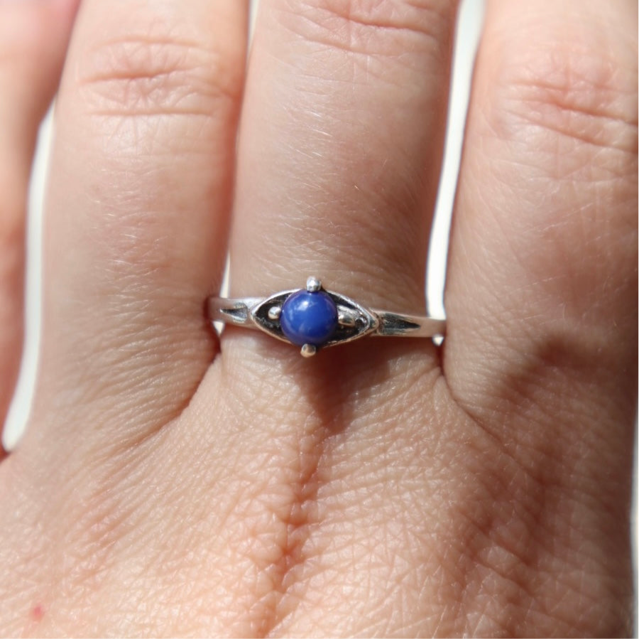 Art Deco Style Star Sapphire Ring