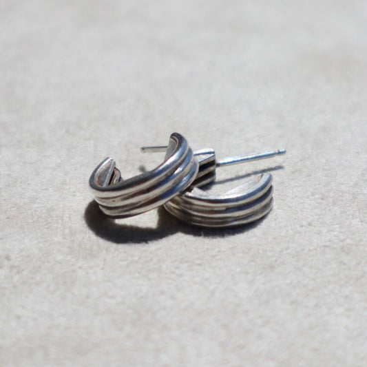 Petite Modernist Hoops