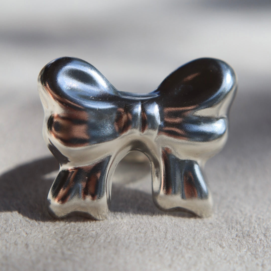 Taxco Sterling Silver Bow Ring