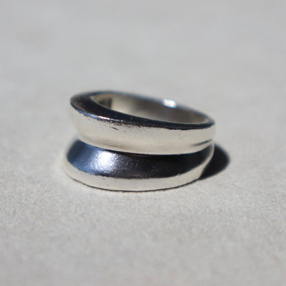 Chunky Modern Concave Band