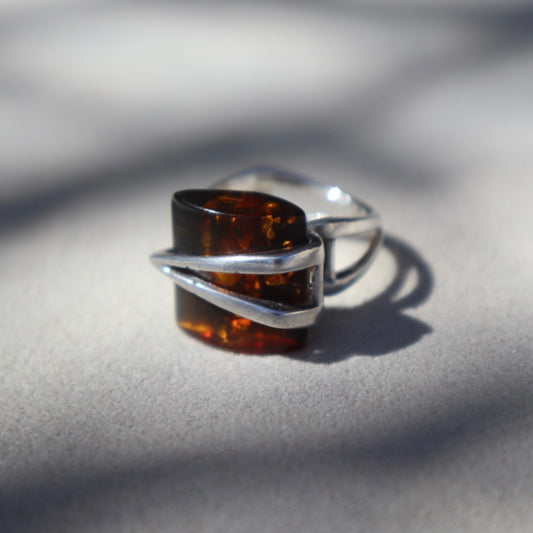 Modern Geometric Amber Ring